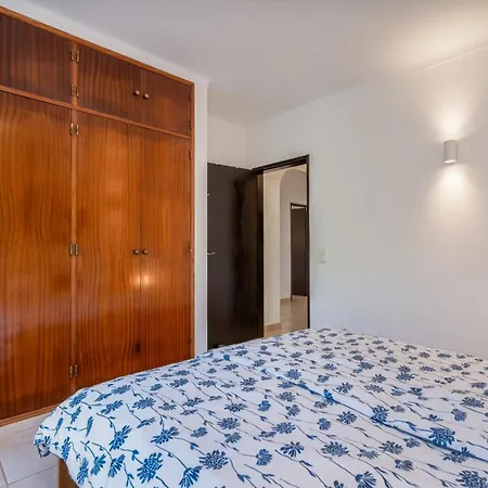 Flores Villa *